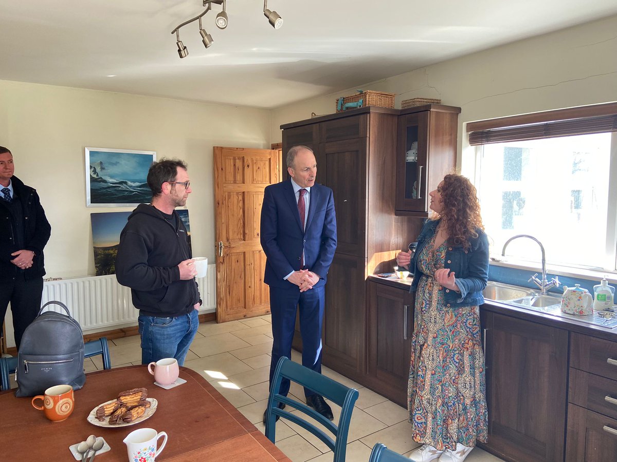 mag_justice's tweet photo. An Taoiseach @MichealMartinTD and Minister @McConalogue spent some time today at the home of Claire and Greg McDaid. An Taoiseach was shocked at the crumbling walls and over a cup of tea he listened to the impact this crisis is having on the McDaid family
#MicaRedress https://t.co/usQDYi1CnE