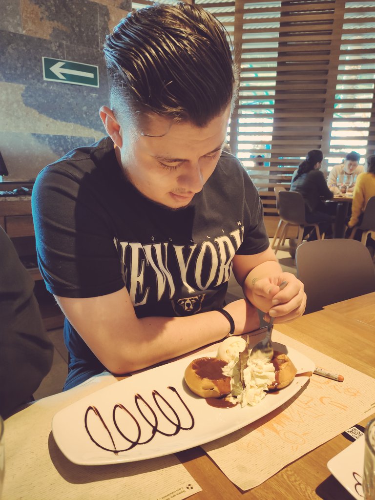 DanickMusic's tweet photo. 🍮❤️🙏 https://t.co/FhsgXmaBAr