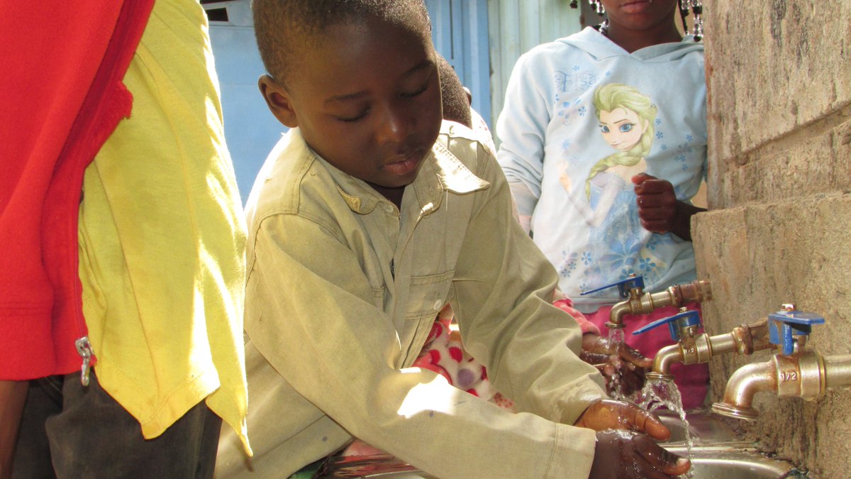 NgaoFoundation's tweet photo. Thank you never seems to be enough, through your continuous support we get to put share meals with children in kangemi. Support us to reach out to more children during their academic break https://t.co/ZshE9hLF91
#prodigalpreacherinternational #thengaofoundation https://t.co/F6cc9G3UPT