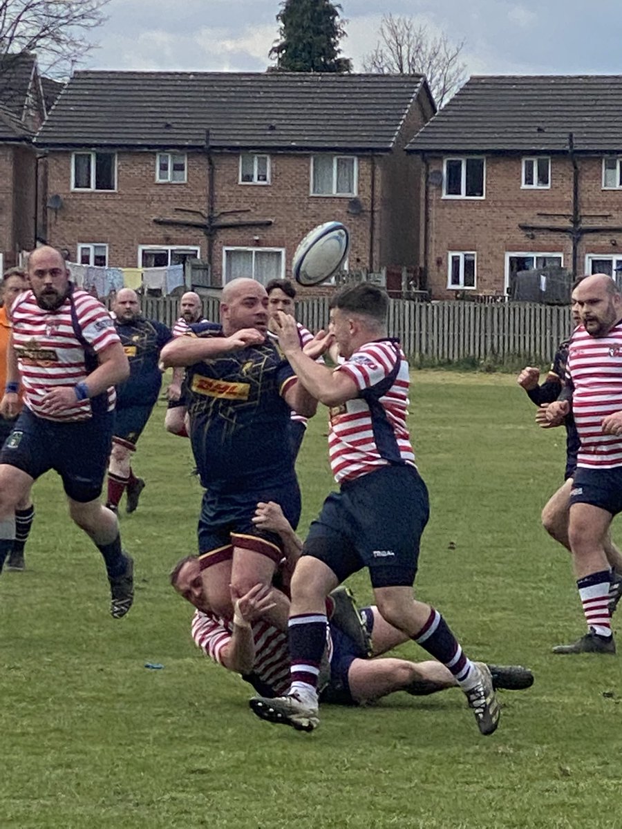Waterloonumber8's tweet photo. 2 Lancs club visits today. Stop number 1 @BroughtonRUFC V @aldwinians_rufc Good match and some cracking nick names 😂 Grassroots @lancashirerugby at its best 👏🏼🏉🌹 https://t.co/qswt0QueF4
