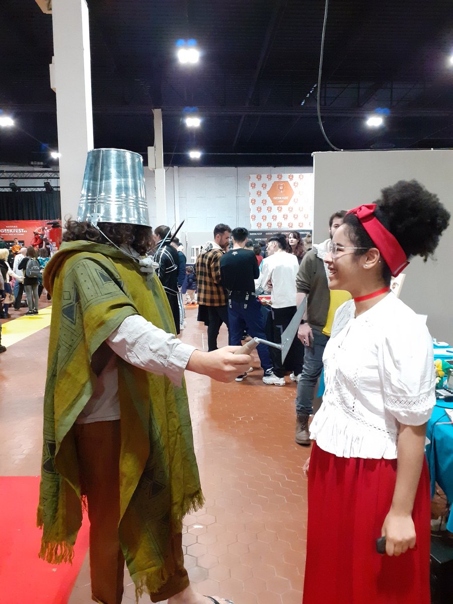 angevineJS49's tweet photo. Super @angersgeekfest ! J'ai enfin mon #boteropop. Ma fille s'est éclatée ! #EncantoDisney https://t.co/vHIzitdUwh