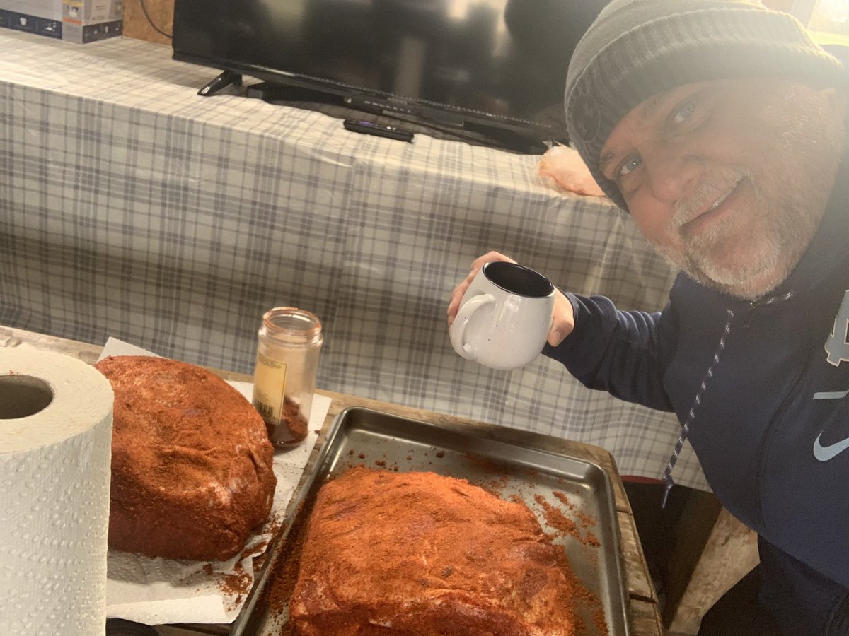 JeffreyColbert's tweet photo. It’s Game Day!!! #GDTBATH #BeatDook #FinalFour #BallCamp #SmokingHotButts #MarchMadness @UNC_Basketball @KeepingItHeel https://t.co/LrMzmFSGIL