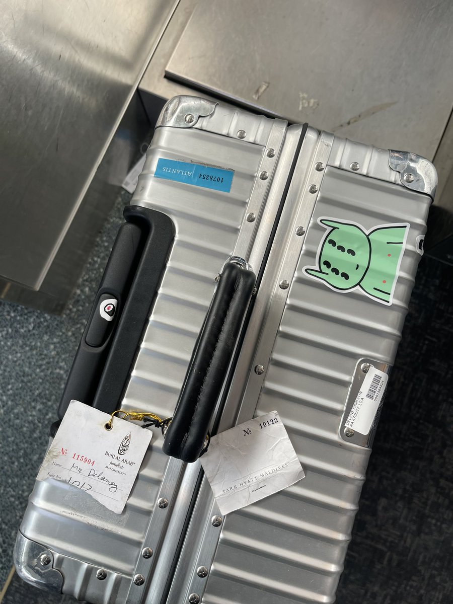 Taking a trip with some frens <a href="/alienfrens/">alien frens</a>