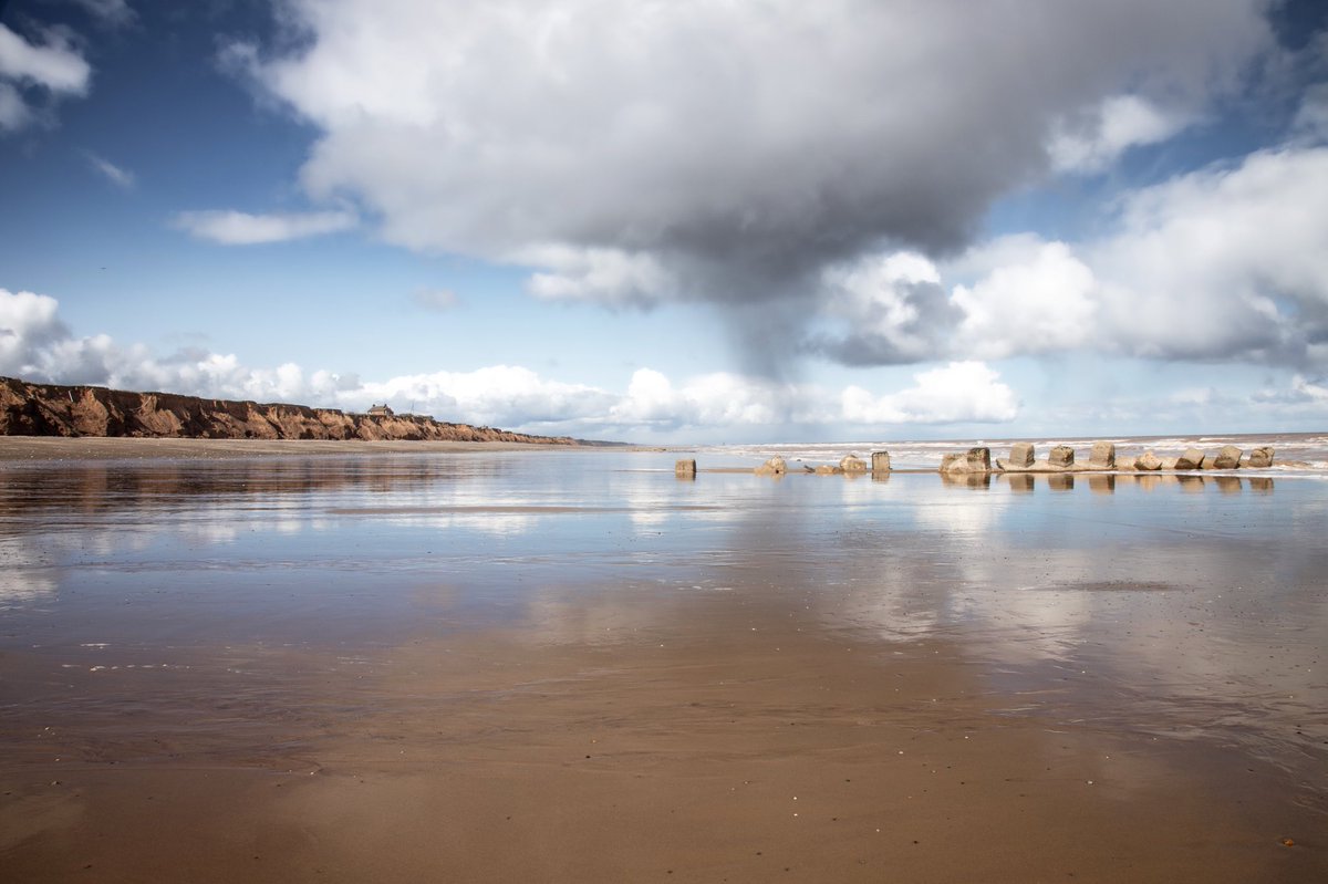 Had it not been for a current project looking at erosion on the East Yorkshire coastline I wouldn’t have been wowed by this location #seascape #yorkshirecoast what a gem of a spot!