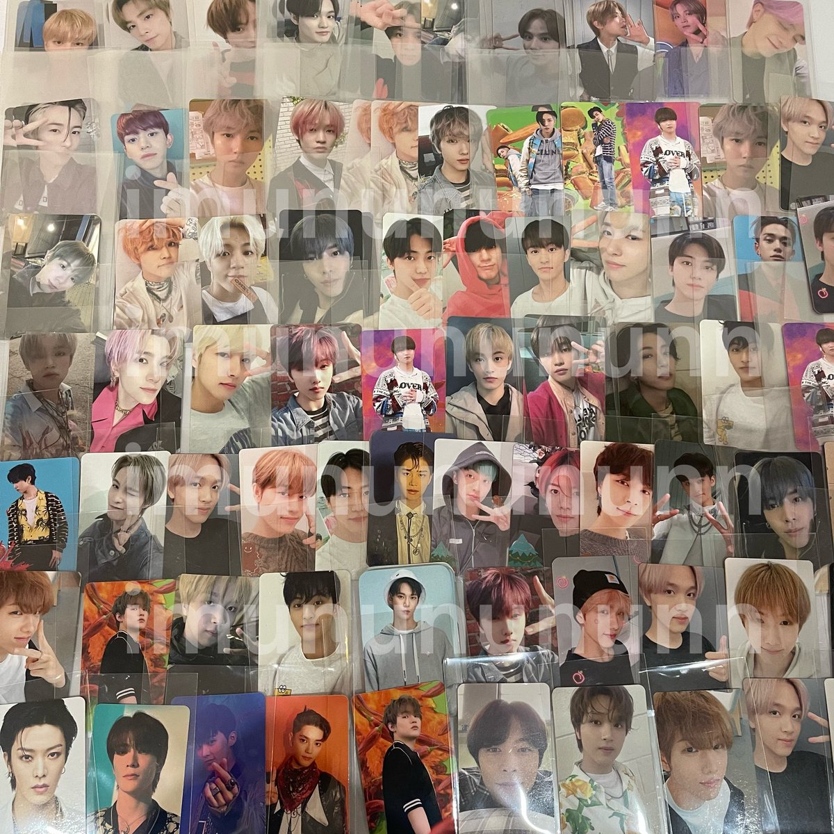 imununununn's tweet photo. รบกวนฝาก rt ค่า 🥺🎀

มีใครสนใจกล่องสุ่มมั้ยคะ ราคา 499 รวมส่ง

- ได้อัลบั้มไม่แกะแน่นอนทุกกล่อง sticky / seoul city / sticker / favorite / universe 
- ได้การ์ด &amp; goods 1-2 ชิ้น 
- goods มีตามภาพ ซซกต ได้ครบเซตไม่แกะซีลทั้งหมด 
- ราคาของที่ได้เกิน 499 แน่นอนค่ะ 🥺

#ตลาดนัดnct https://t.co/9gXjdG3cC6