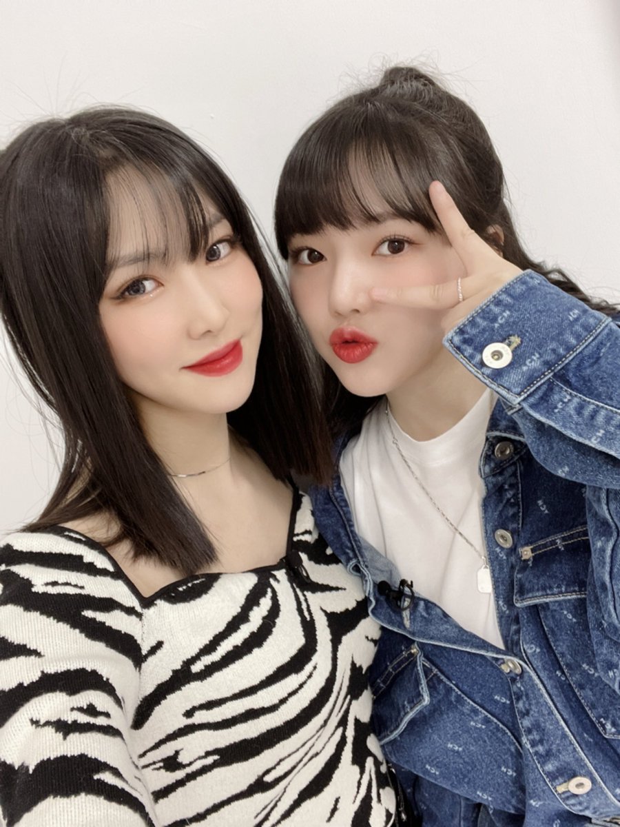 viviz_bbl's tweet photo. [220402] 🐶💭

🐶: zebra and denim https://t.co/9u2swuAblR
