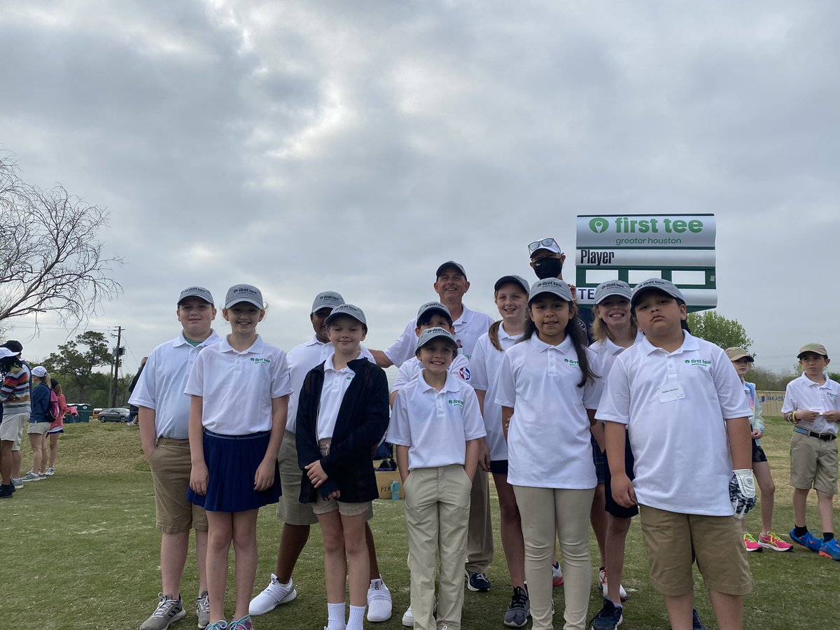 BBEFitness's tweet photo. First Tee Champions Tournament #bbespecials #bbepta #elnerpride #firstee  #Houston https://t.co/6vOi7eiwla