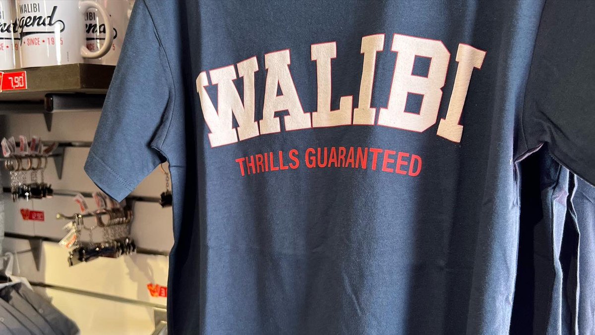 WalibiBand's tweet photo. [NL] Er zijn dit seizoen enkele nieuwe parksouvenirs te vinden in de shops. 

[FR] Il y a de nouveaux souvenirs du parc dans les magasins cette saison. 

#walibiband #live #souvenirs #walibibelgium https://t.co/kg9NuFTWP3