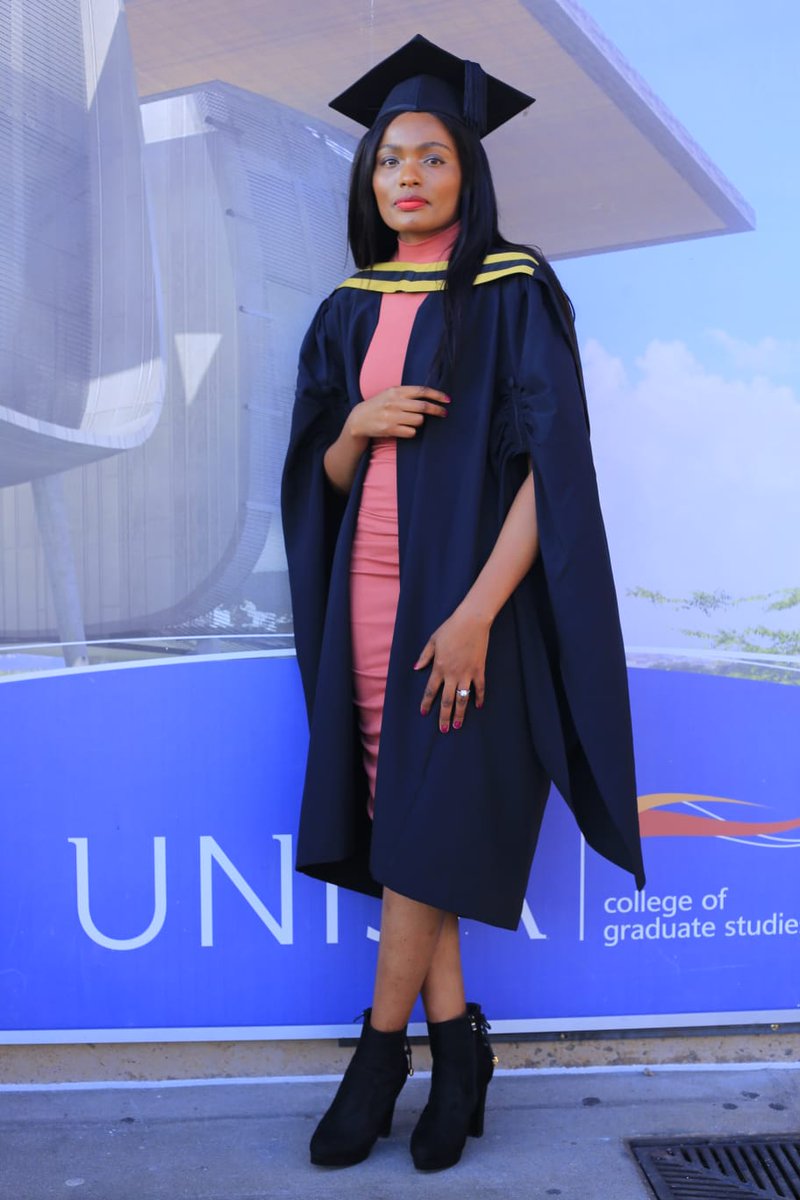 Laurie_mdk's tweet image. 💃🏽💃🏽💃🏽Mining Engineering graduate!! 👩‍🎓 #WomenInMining #MiningEngineer