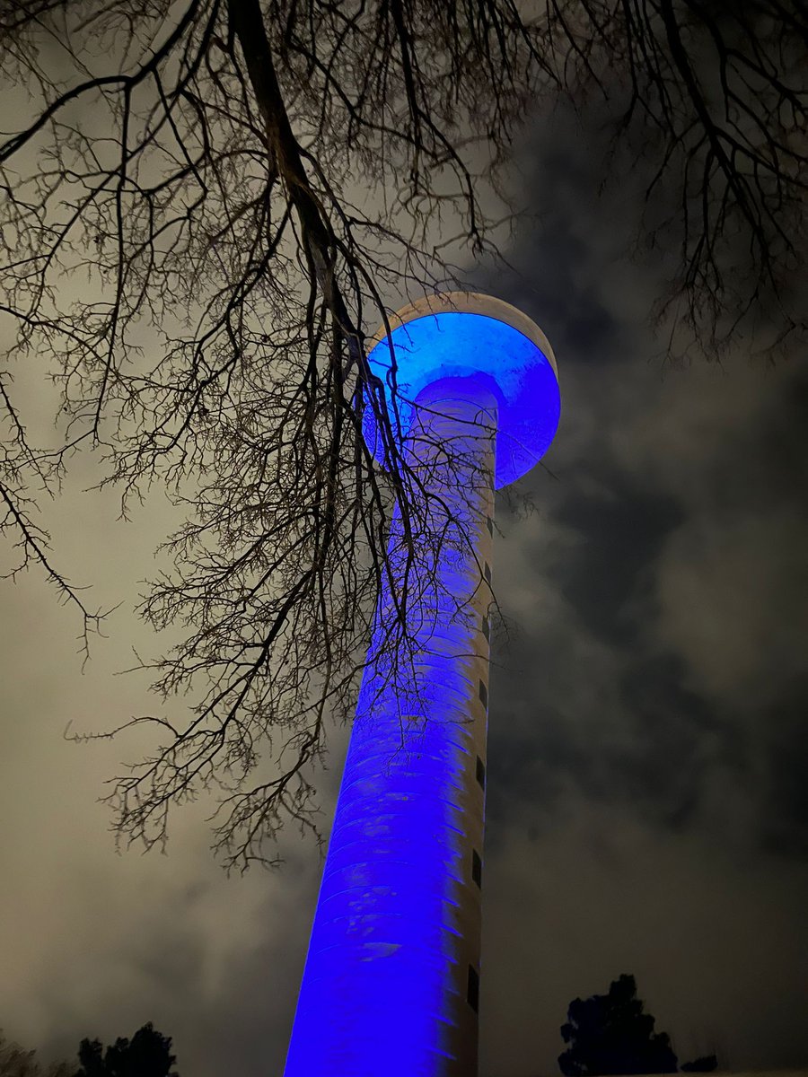Autismo Albacete (@asoc_desarrollo) on Twitter photo #2abril
Así luce desde anoche y durante el fin de semana el Centro de Interpretación del agua, nuestro depósito del agua. Este año se suma a la campaña de concienciación. Gracias 💙 #CIAb <a href="/AguasdeAlbacete/">Aguas de Albacete</a>
#DíaMundialAutismo
#HazFeliz
Gracias por sumarse al proyecto!! #2abril
Así luce desde anoche y durante el fin de semana el Centro de Interpretación del agua, nuestro depósito del agua. Este año se suma a la campaña de concienciación. Gracias 💙 #CIAb <a href="/AguasdeAlbacete/">Aguas de Albacete</a>
#DíaMundialAutismo
#HazFeliz
Gracias por sumarse al proyecto!!