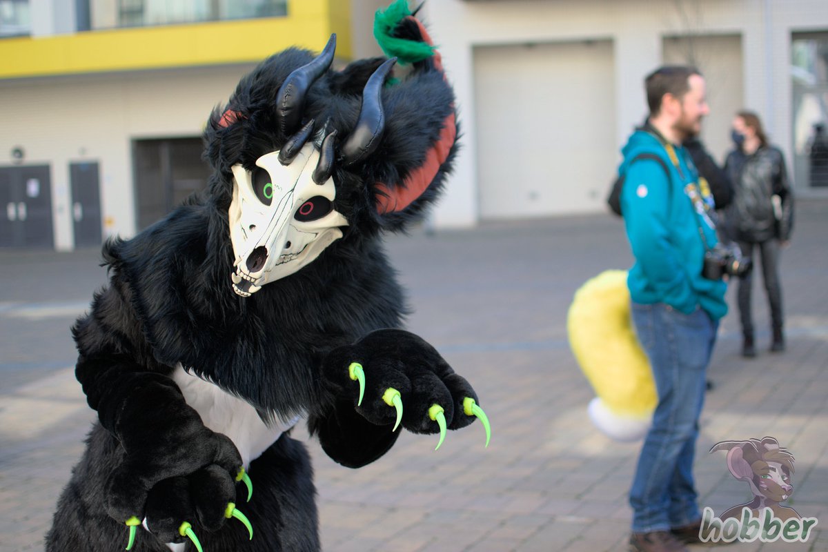 Guard_Mutt's tweet photo. I need to know if more meets closer to londonโฆ๐ค
-
๐ @GeekRetreatFurs
๐ธ @_hobber
-
#fursuit #furry #fursona #furryfandom #skulldog #skulldogs #geekretreat #bat #batsonas #skullbat #skullbats #photography https://t.co/WzXtdr9XHv