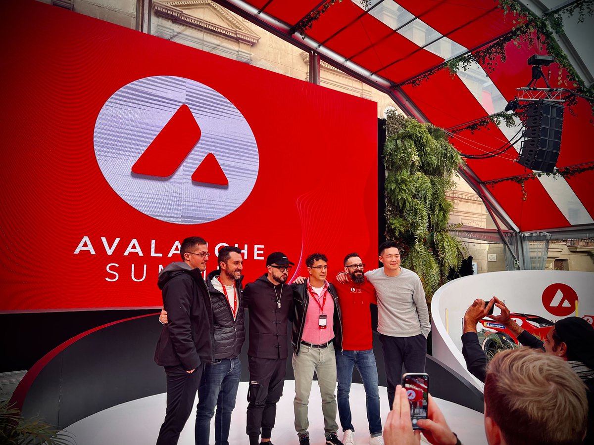 AvaxNFTs's tweet photo. Avalanche Summit Barcelona 2022 Thread

We had an amazing time at the #AvalancheSummit this year and wanted to share our experience with the people that couldn't make it. 

Full disclosure, it was amazing!

🧵1/13 https://t.co/luHAOnCU62
