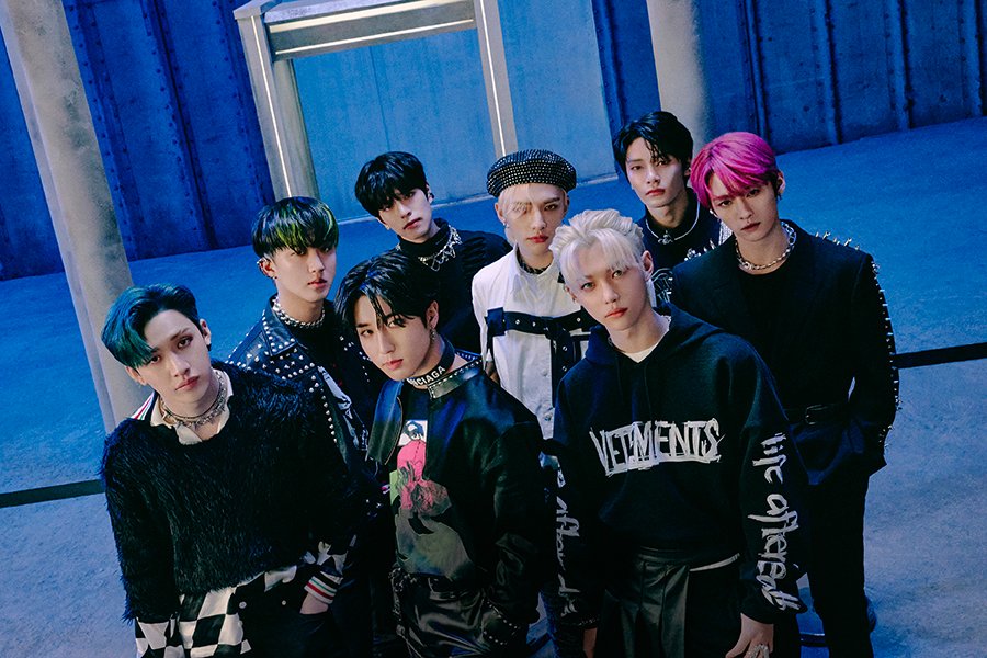 StrayKidsMXCO's tweet photo. México es el 1er país en ubicarse en el top del que más hace Stream a Stray Kids en YouTube en este mes de Marzo y la ciudad de México es la 4ta ciudad en escuchar más a skz en Spotify para este mes 🔥 🇲🇽

@Stray_Kids #스트레이키즈 #MANIAC_SKZ https://t.co/VMEDfySmEg