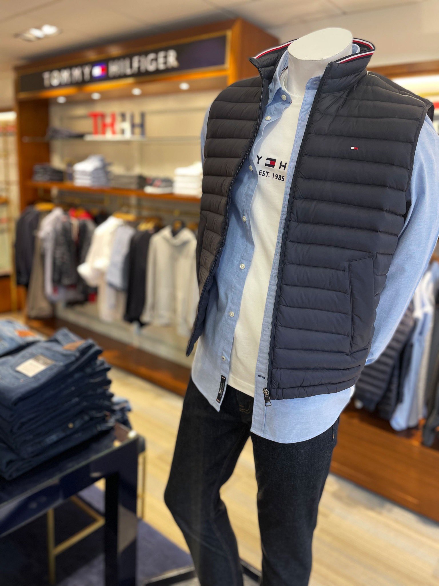 Tommy Factory Outlet, Hilfiger Outlet USA Online