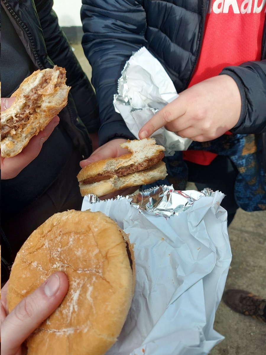 dcraddock4's tweet photo. @FootyScran £3.50 at Bromley https://t.co/AmD0YqU2Mw