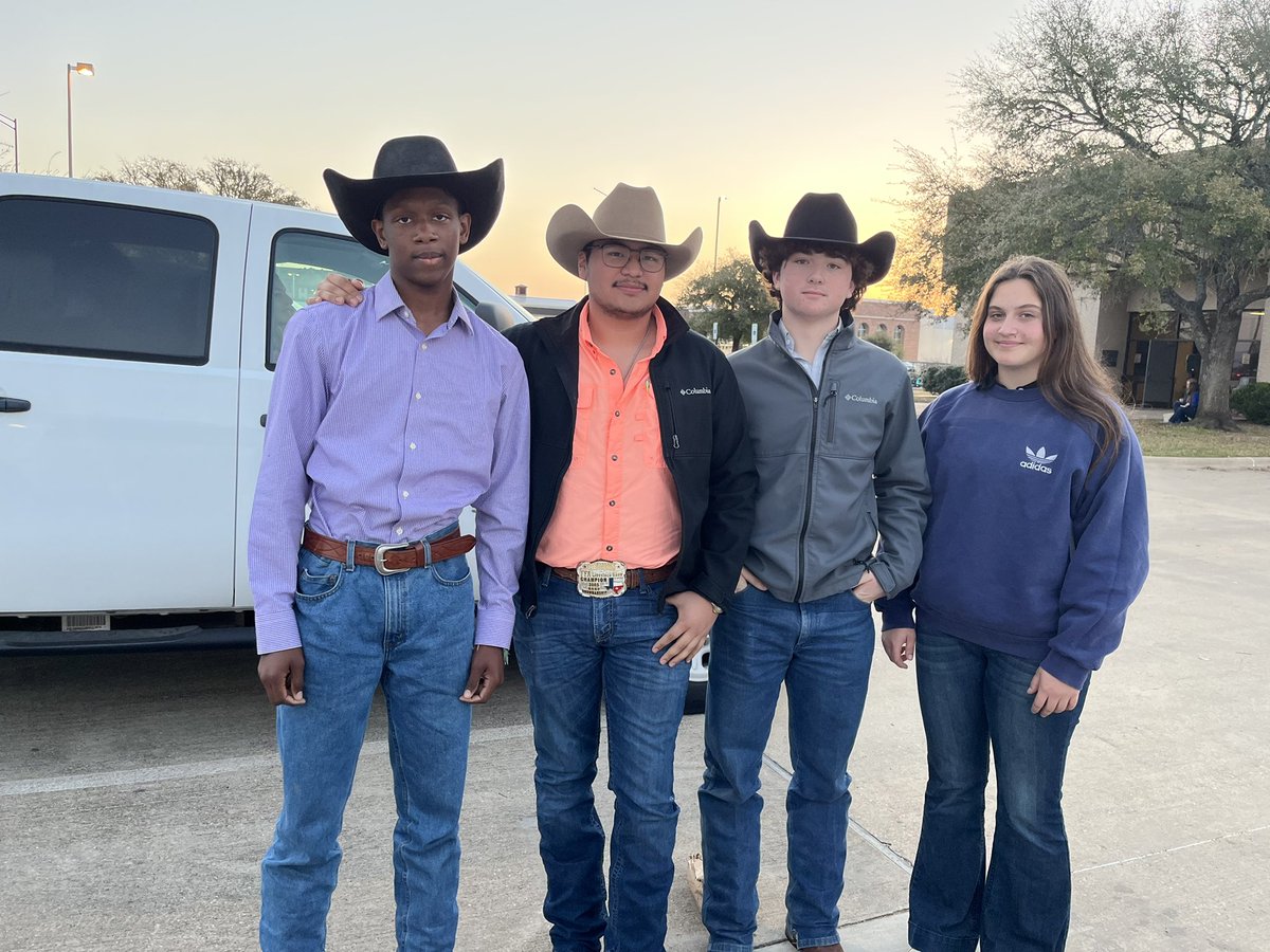 elkins_ffa's tweet photo. Livestock Judging Team is competing at the Area 3 CDE contest in College Station https://t.co/QD7ihNOgfB