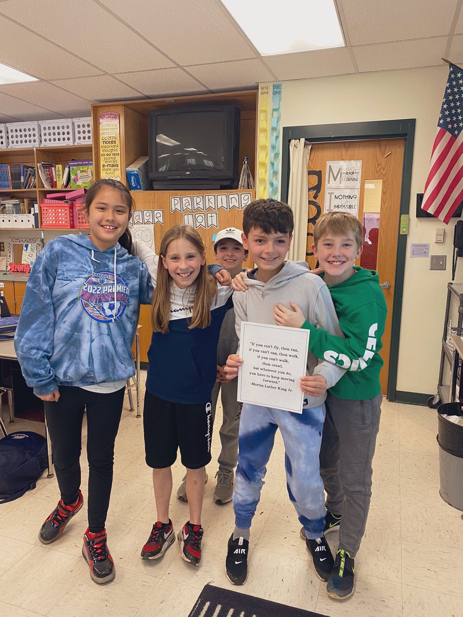 MrsTimpany's tweet photo. Wouldn’t be a Friday afternoon in 112 without Shout Outs or Quotes! #classroomvalues #learnwithahern @AhernMiddle https://t.co/wS1wVxoHf9