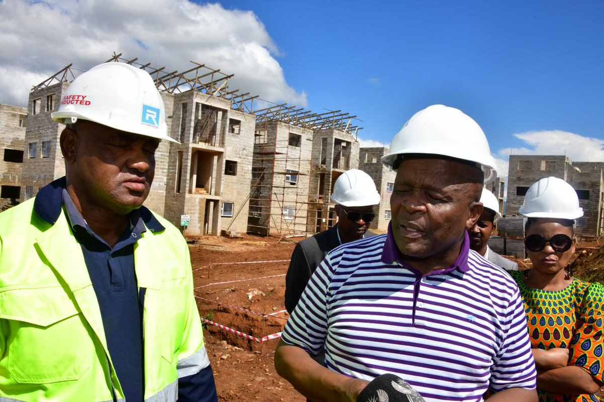 GCISMedia's tweet photo. Minister in the Presidency @MondliGungubele today assessed progress on the construction of the  Kokstad Community Residential Units as part of his two day visit to the area. #DistrictDevelopmentProject https://t.co/JDnK2ZJoqi