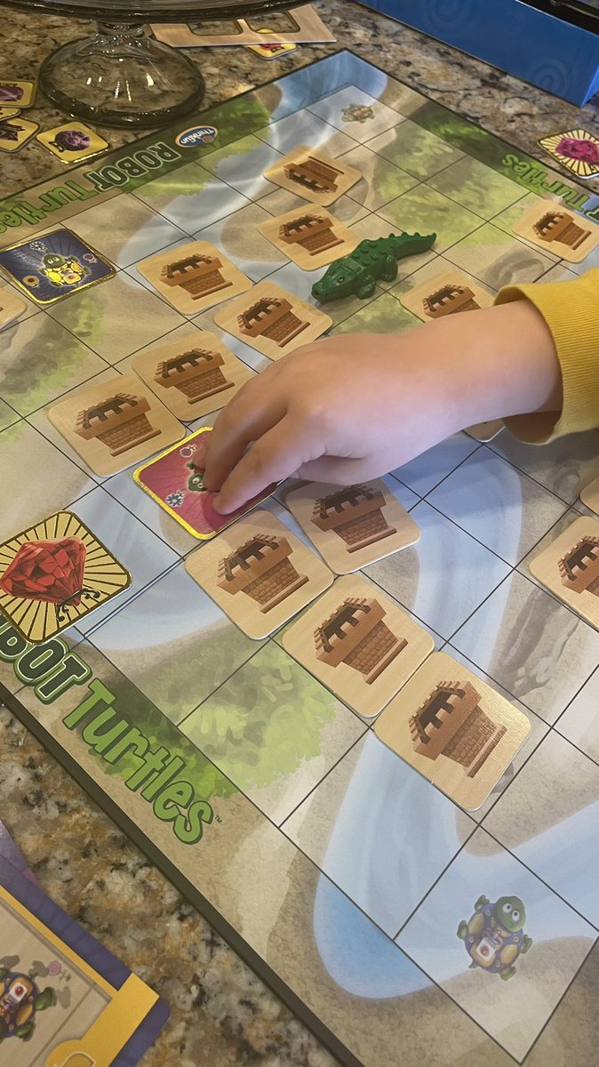 coachfitz's tweet image. Doing the Turtle Dance with my 4yr old really helps introduce #STEMeducation! @ThinkFun “No you cannot turn and move at the same time.” This game really breaks down step-wise programming. #Coding #21stcenturythinking