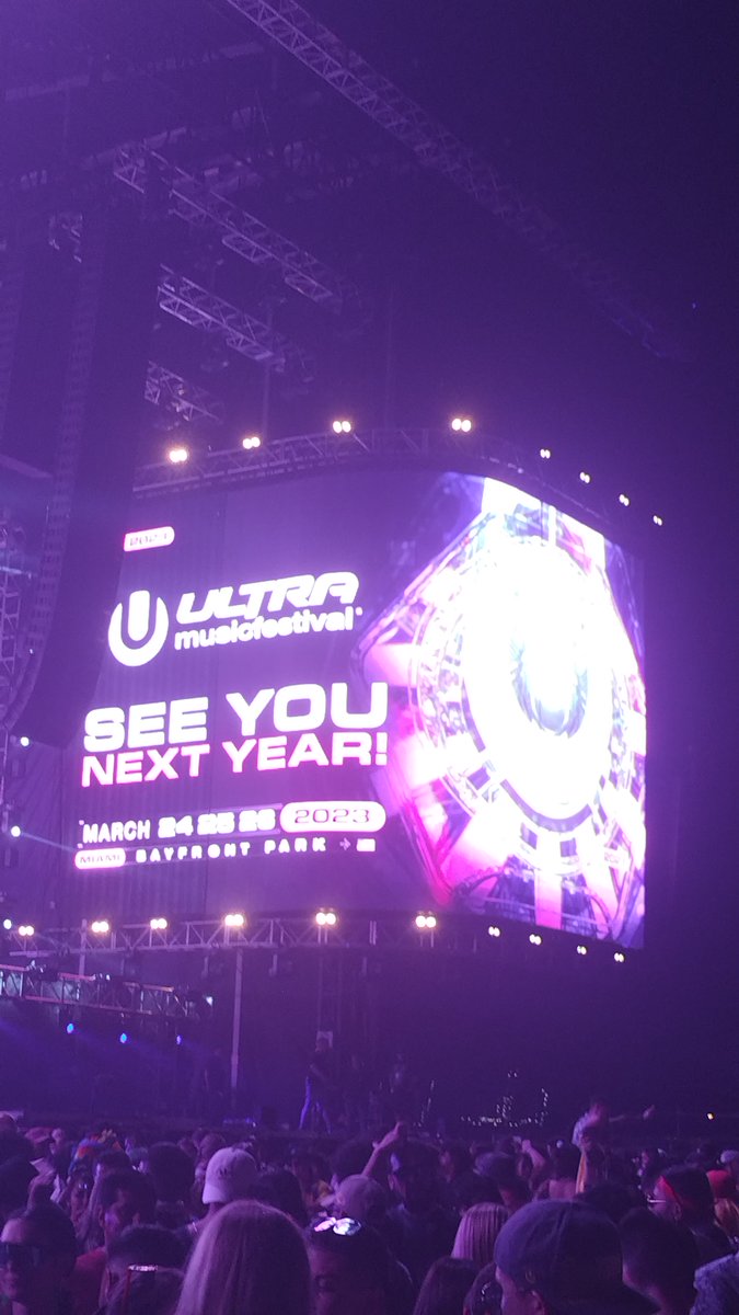 Donminyck91's tweet photo. @ultra Till next #WeAreRebels #RebelsNeverDie #TeamHardwell @RevealedRec @Hardwell https://t.co/ro5O3qitKC