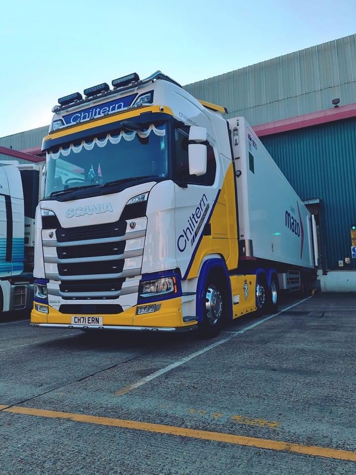 ChilternDist's tweet image. The fleet hard at work @ScaniaUK @VolvoTrucks @ChilternDist