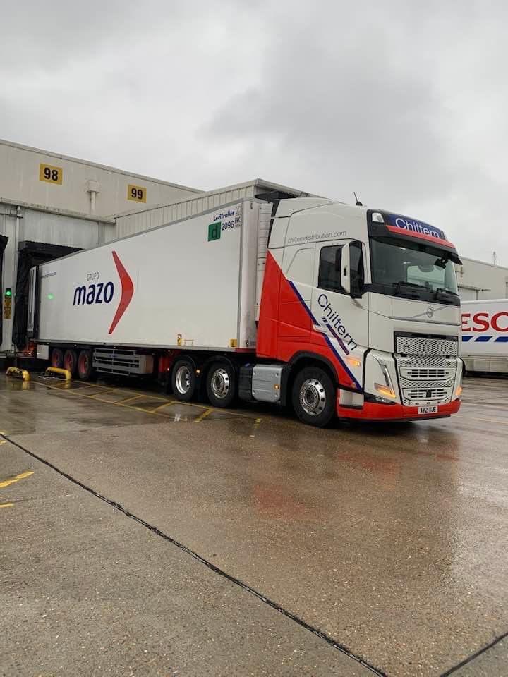 ChilternDist's tweet image. The fleet hard at work @ScaniaUK @VolvoTrucks @ChilternDist