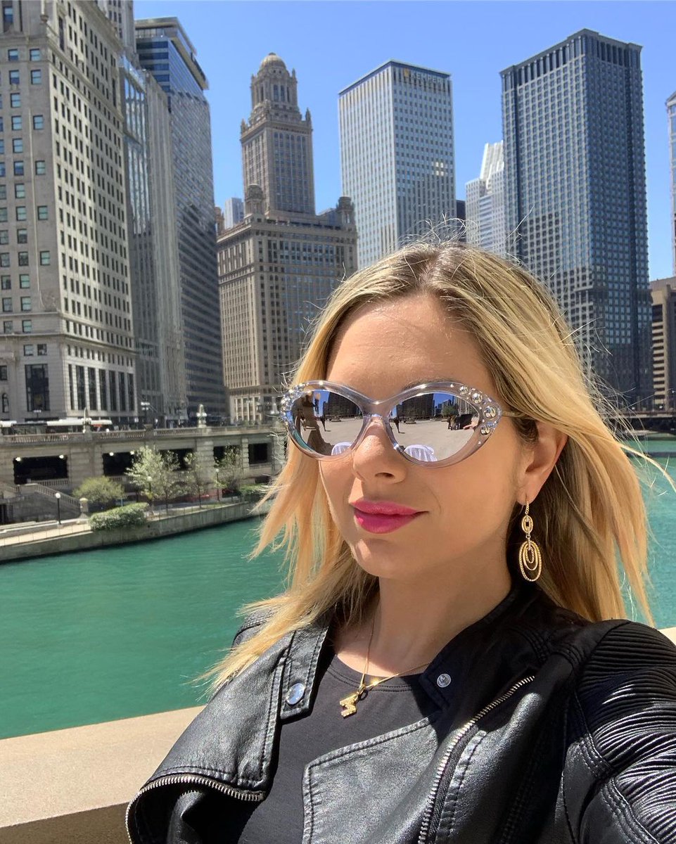 Girl7Caroline's tweet photo. The scenery is still there https://t.co/FTLs3lqYVw