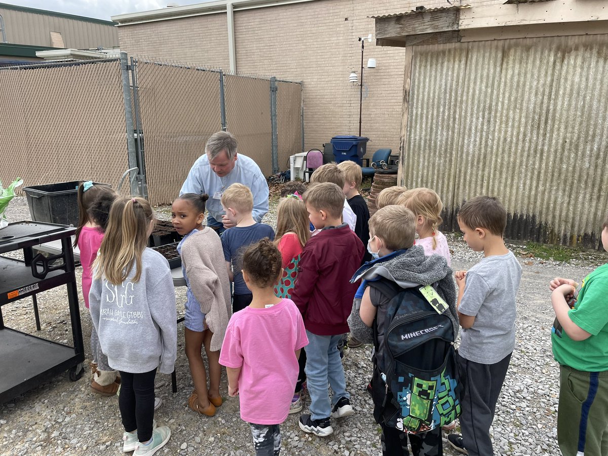 Davina Mann (@littletechcoach) on Twitter photo If you have ever seen a man that loves kids and gardening, then you must have meet this one. Mr John loves growing vegetables and loves our <a href="/ocreagles/">OCR Elementary</a> more than anyone could imagine. Our school including my #thingsjustgotaLITTLEmoreinteresting Kinders are so lucky to have him! If you have ever seen a man that loves kids and gardening, then you must have meet this one. Mr John loves growing vegetables and loves our <a href="/ocreagles/">OCR Elementary</a> more than anyone could imagine. Our school including my #thingsjustgotaLITTLEmoreinteresting Kinders are so lucky to have him!