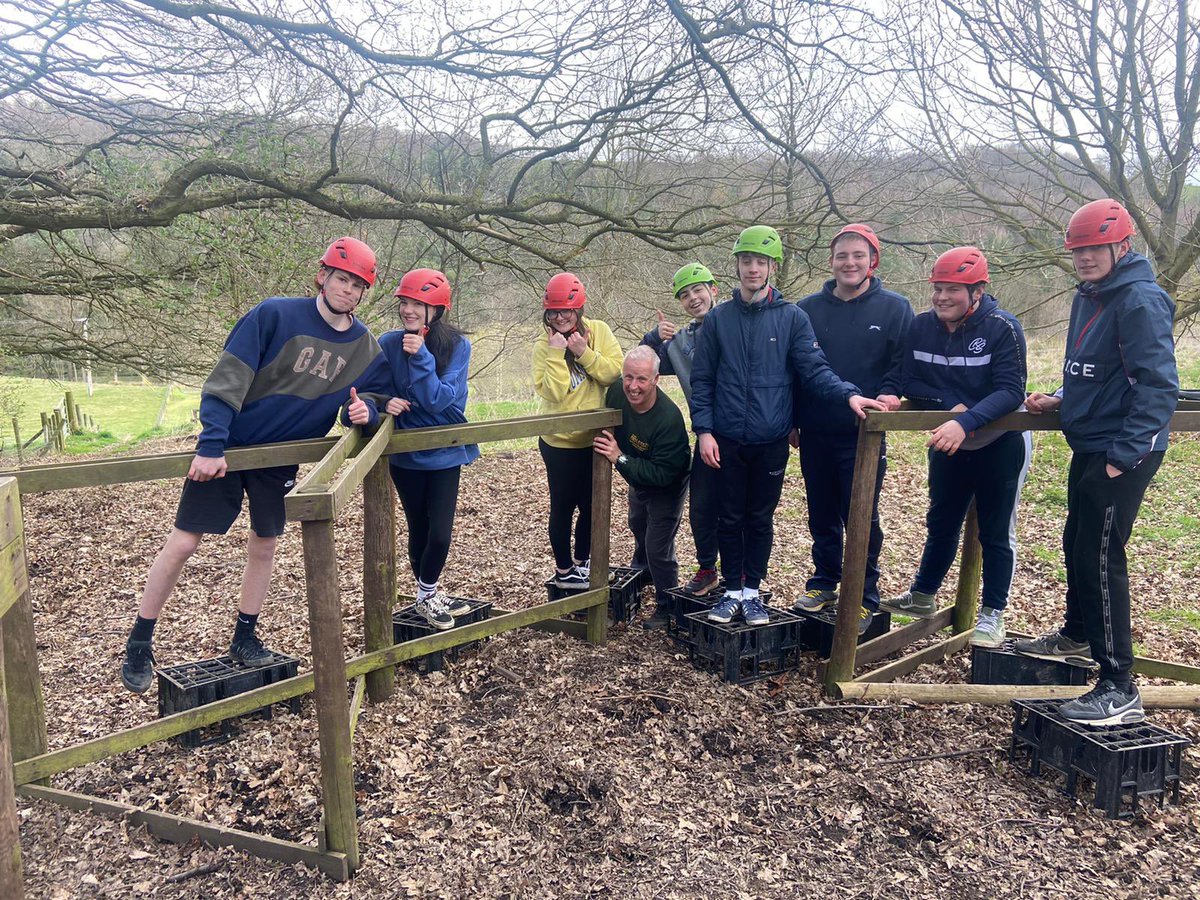 PATKingsSchool's tweet photo. Tug of war and moon walk @HerdFarm βοΈ Staff and students have been enjoying #thegreatoutdoors this afternoon! #adventure #revisionweekend #ThisIsKings https://t.co/JhSPGt1B5w