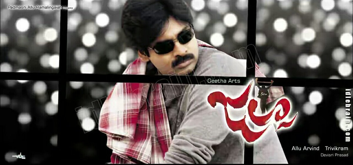 KenguvaRamunai1's tweet photo. #Jalsa is one of d best entertainers where one can never get bored of watchin🍿 PK's🥰Acting/Charm, Trivi's exceptional writing✍️ ,DSP's foot tapping Music/BGM🎶 n ofc #Pk- #Ileana's Chem😍makes it wholesome. #14yearsofjalsa https://t.co/1tUTIbLTcb