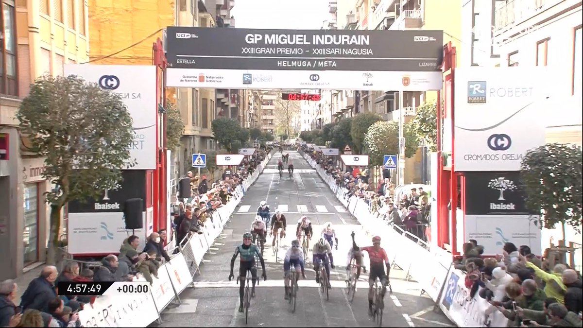 Mais il est incroyable ! Warren Barguil remporte le GP Indurain !!! 😱