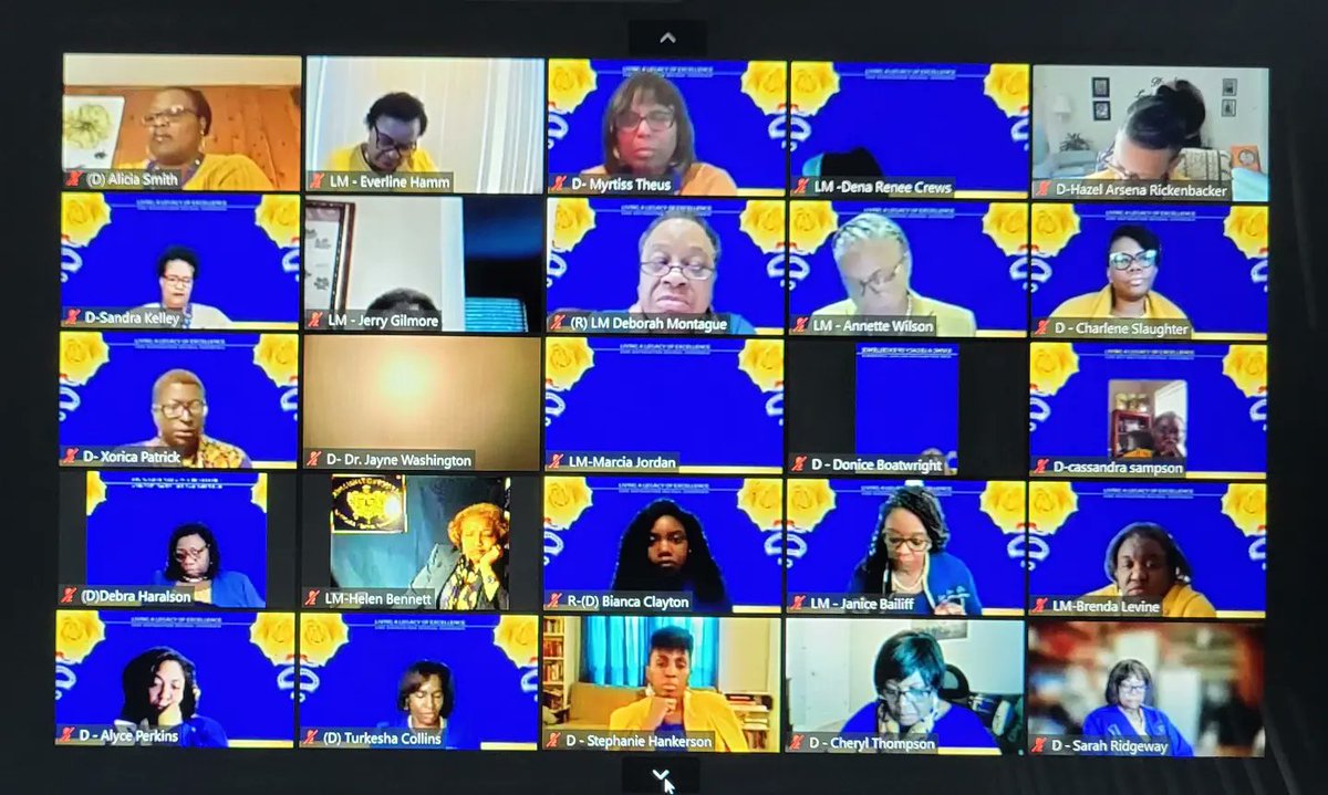 SEREGIONSGRHO's tweet photo. Check out a few Sorors present and prepared to handle the business of Day 2 of the 82nd Southeastern Regional Conference.
#SigmaGammaRho #SERegionSGRho
#SophisticatedSER #SER82
#LegacyOfExcellence #Greater
#RHOadToCentennial https://t.co/WeEgXyMZ4u