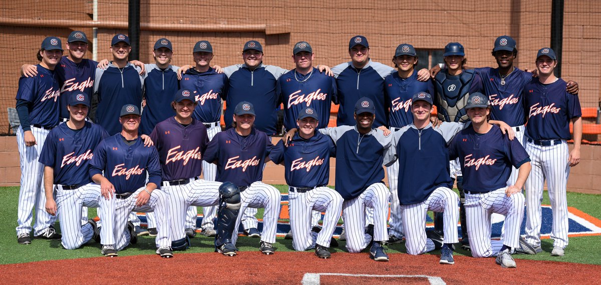 CN_Eagles's tweet image. Thank you @CNBaseball seniors 👏