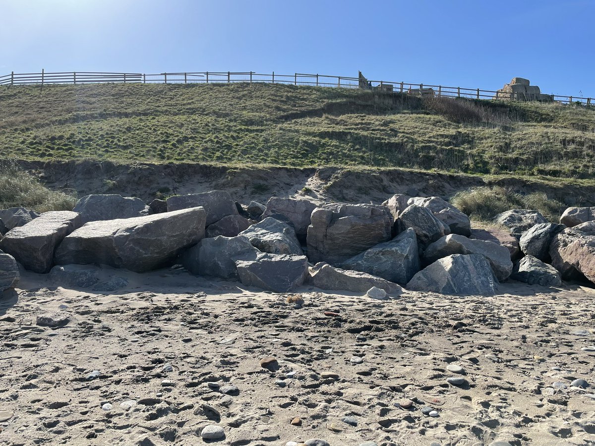 Ms_Orchard's tweet photo. A great day along the Holderness coast. The students have been amazing. Proud to be Plantsbrook @PlantbrkSchool @CranedaleCentre https://t.co/4MPxcOgA3g
