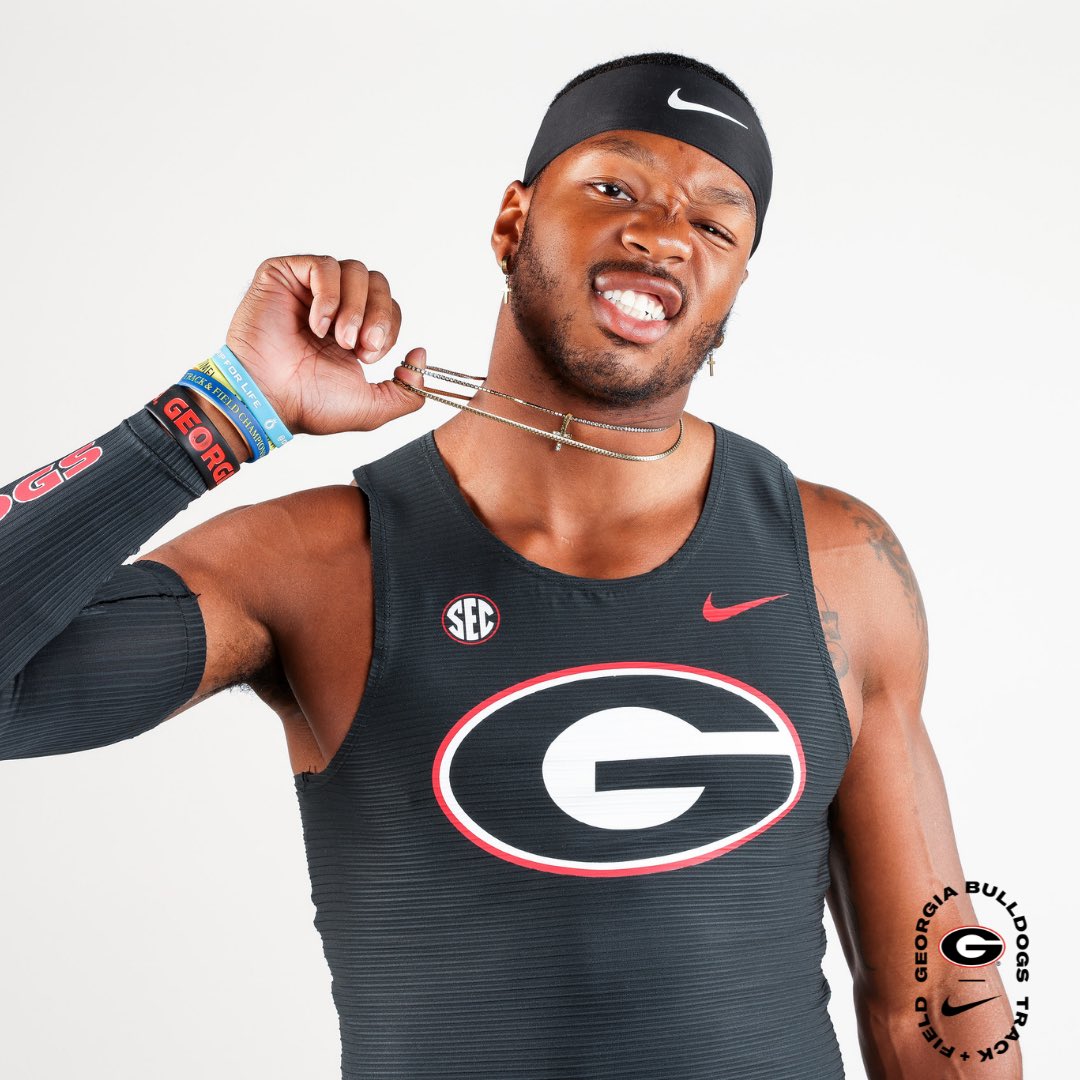 UGATrack's tweet photo. Kyle Garland opens up for the #Dawgs with a PR in the Men’s Discus Throw. Johannes Erm also threw a seasons best in the event.   

Meter by Meter for the Decathlete #Dawgs as they prepare for Tennessee Relays next week. 

#GoDawgs #FLRelays https://t.co/n1eHHqsCwR