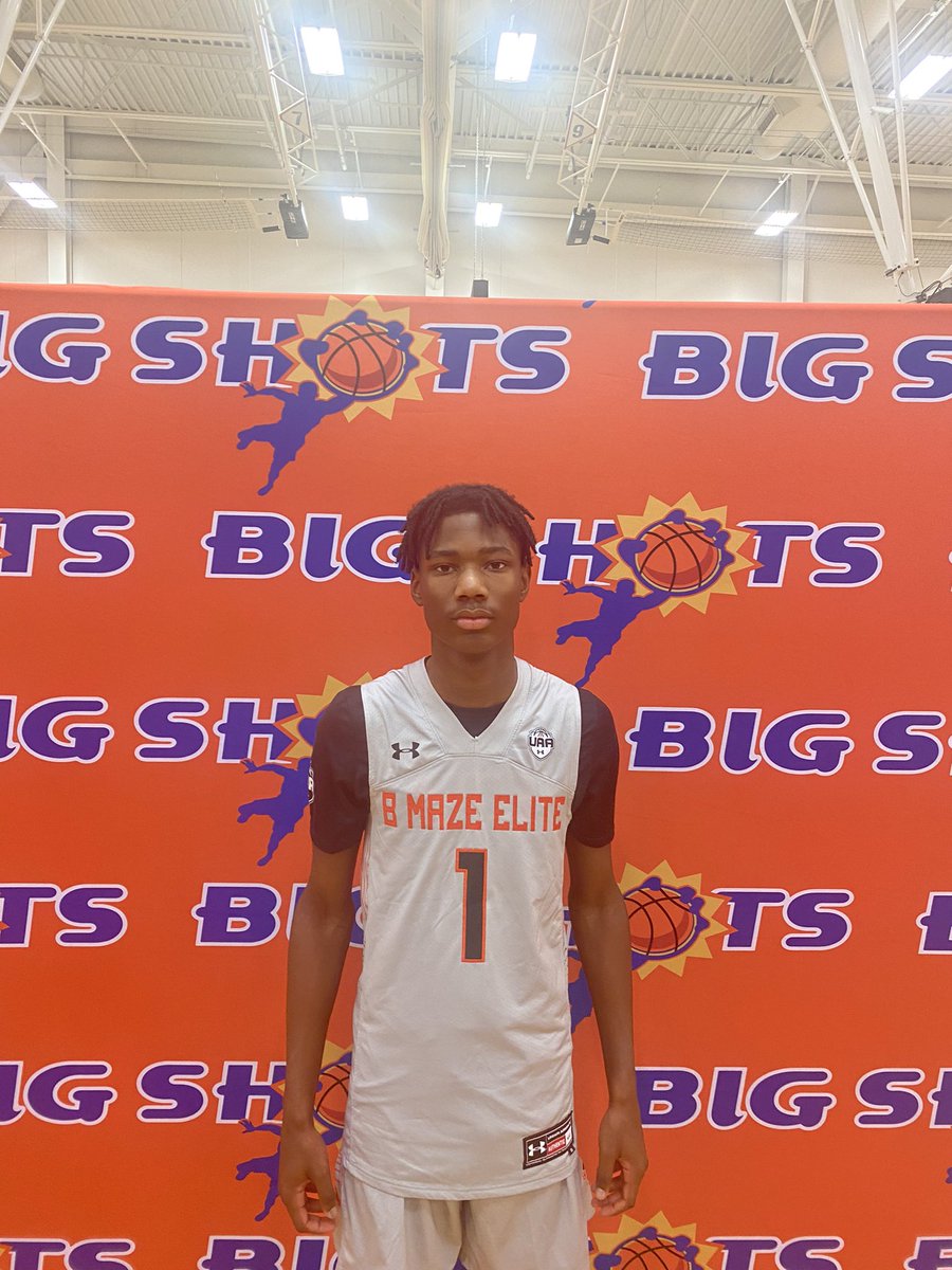 BigShotsGlobal's tweet photo. #BIGSHOTS #RockyTopTipOff

 B Maze Elite UAA 63
0  Deandre  Lindsey 14
1 Juice  Eleam 10
2 Shane Cherry  8
23  Reed Owenby 13 

 Charlotte Dragons 25 https://t.co/8J3JQJU2tg