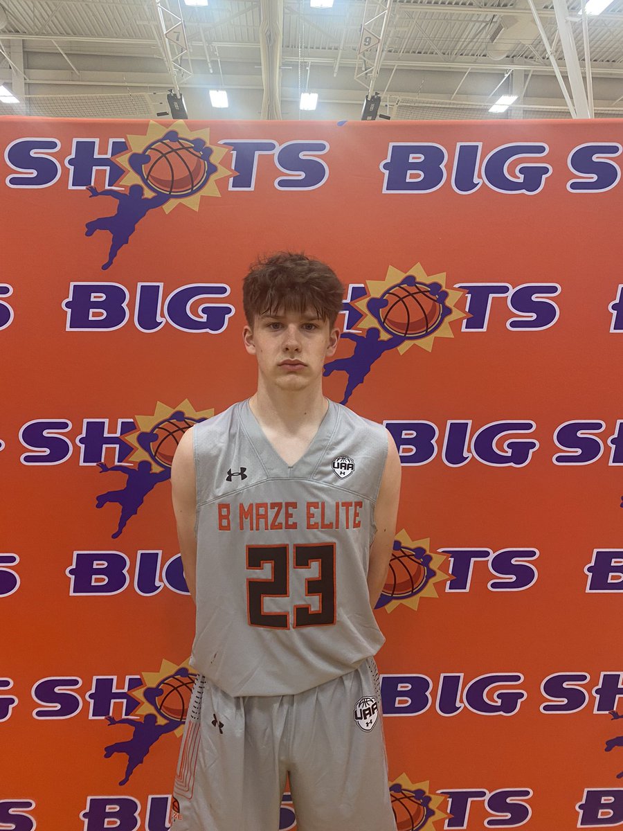 BigShotsGlobal's tweet photo. #BIGSHOTS #RockyTopTipOff

 B Maze Elite UAA 63
0  Deandre  Lindsey 14
1 Juice  Eleam 10
2 Shane Cherry  8
23  Reed Owenby 13 

 Charlotte Dragons 25 https://t.co/8J3JQJU2tg