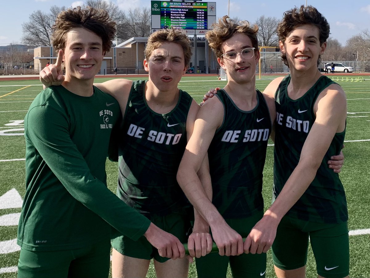 DHS_Track_Field's tweet photo. Boys are 4x1600 winners and girls 4x1600 runner-ups at SM South. Three races in 16 hours for most of these athletes. Boys team: CJ Krudwig, Brady Huggins. Palmer O’Connor, Connor Jacober. Girls team: Brooke Bundt, Hope Marriott, Katelyn Gress, Bella Wiltfong. @DeSotoWildcats https://t.co/4e4oTcfJSU
