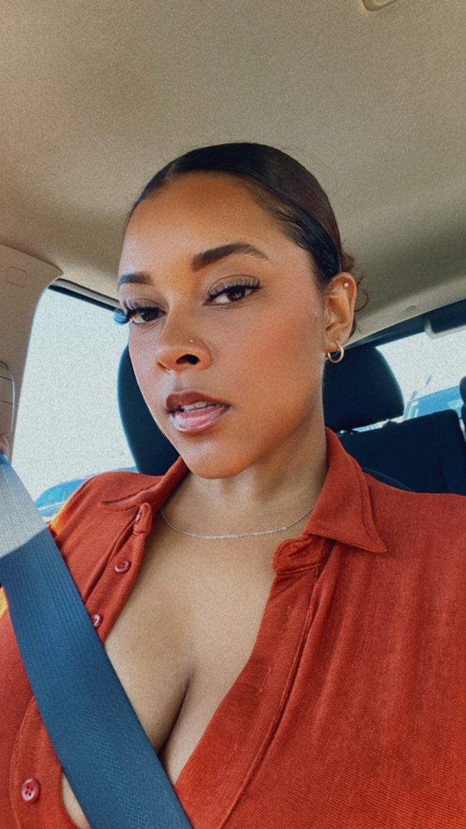 maybelx28's tweet photo. looked sexy asf yesterday https://t.co/6J9dh8HfGV