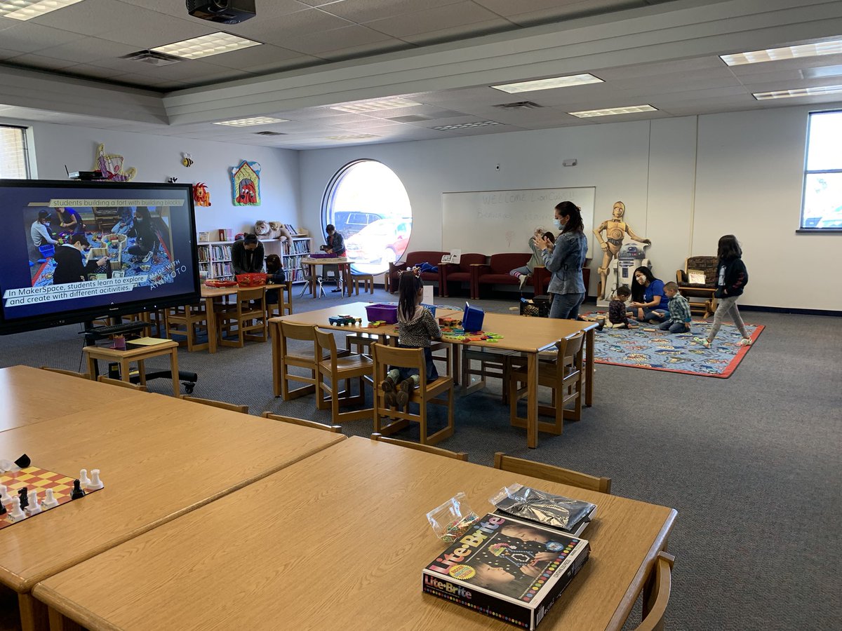 SurrattLibrary's tweet photo. We’re having a great turn out at our Pre-K round up!! If you’re in the area stop on by and say hello and play a while in our fabulous Makerspaces.. 🤓 #Weareclintisd @SurrattCubs #prekroundup https://t.co/7zQ8lO7QlM