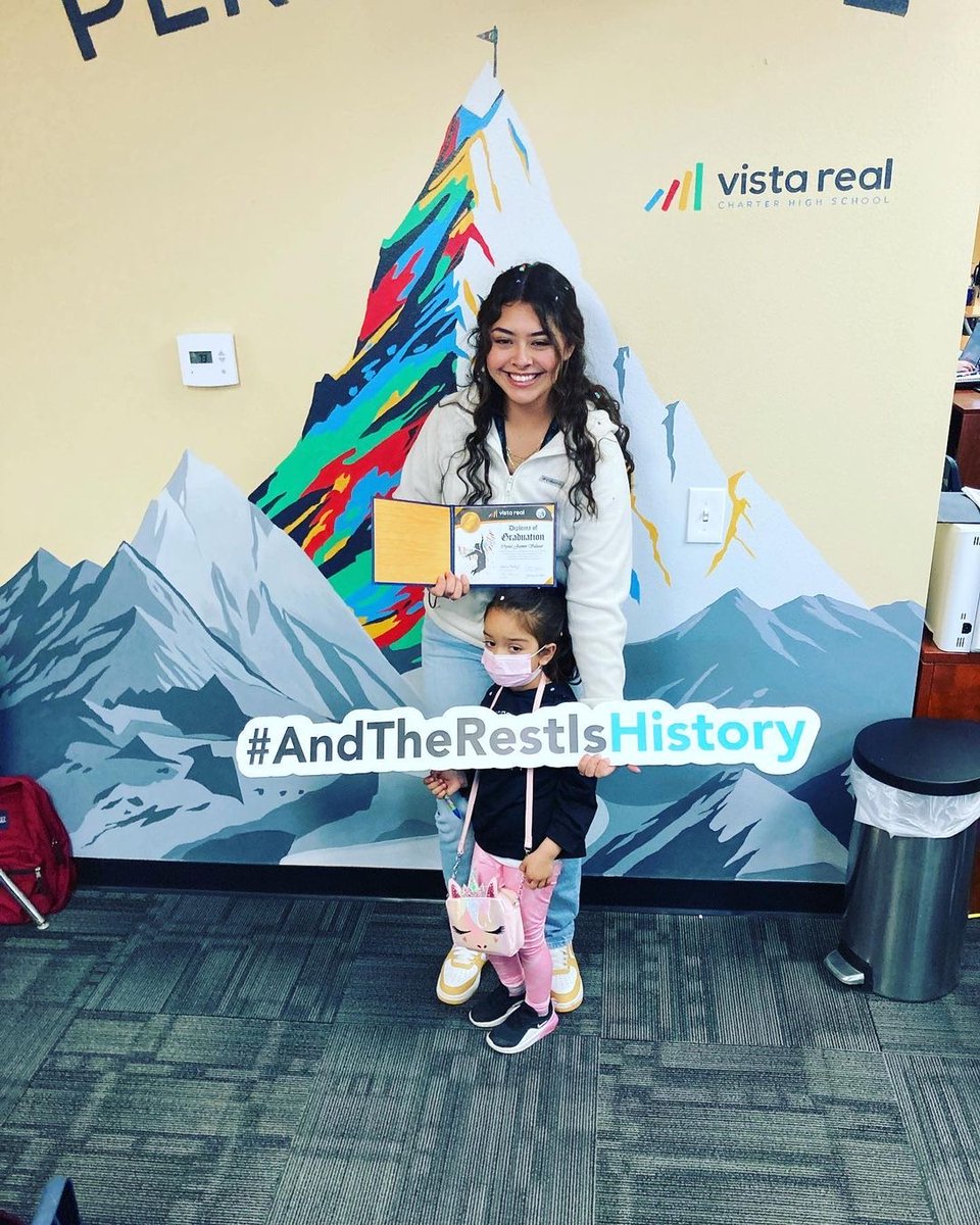 Learn4Life's tweet photo. Happy Graduation Season! 🎓 #AndTheRestIsHistory #Classof2022 #ChangeYourStory #Learn4LifeSchools https://t.co/stDxHGDH30