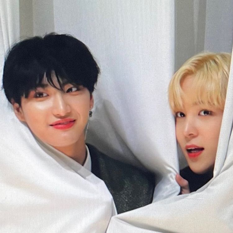 archiveforYH's tweet photo. happy seonghwa day 🌟 
#우리의_별_성화야_생일축하해
#BrightStarSeonghwaDay https://t.co/gJuOJufHBe