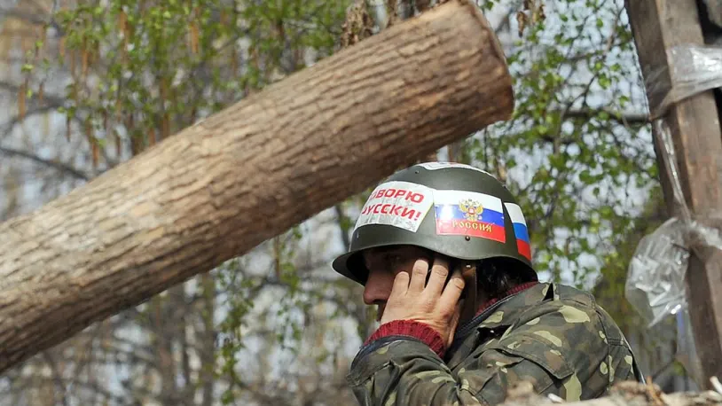 Battle of Kyiv Thread 27/Their promised fuel had not yet arrived. So they waited. They called up the convoy where that precious fuel was, and found out, the fuel trucks are less than an hour away. So they waited. And called an hour later. Delay. Four hours later. Still delayed