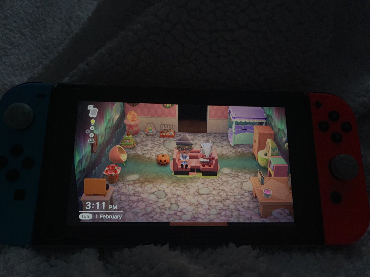 NatalieS157's tweet photo. My Animal Crossing Adventure Part 53! The Day Annalisa Came To Visit! โบ๏ธ๐คโ๐ป๐ง๐ฎ๐
๐ถ๐ฆ๐ฏ๐ธ๐ป๐ฆ๐๐ผ๐ฎ๐น๐ปโโ๏ธ๐ท๐
#GamerSession #GamePlay #GamerGirl #Nerd #NintendoSwitch #AnimalCrossing #AnimalCrossingNewHorizans #Annalisa #MistyCove #SpendingTimeWithFriends #HangingOut #FunTimes https://t.co/9pBhcSB4vw