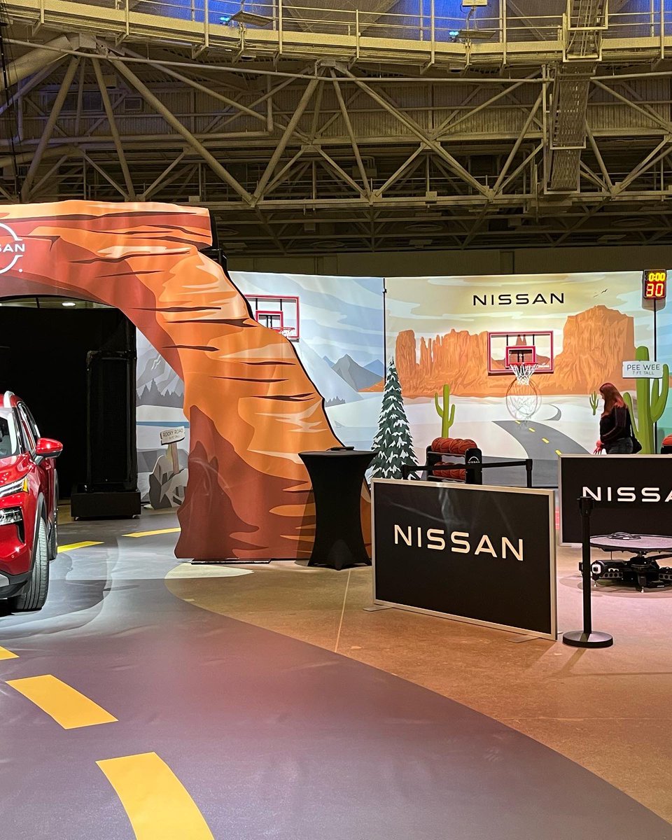 meganha80428464's tweet photo. Honored to be at the Women’s Final Four activating for our Nissan client. The energy in MSP is infectious and the support of women trailblazers is tremendous. I am blessed to have a client that is committed to community and equality. @NissanUSA #Road2FinalFour @GMRMarketing https://t.co/3Q74BWbxyN