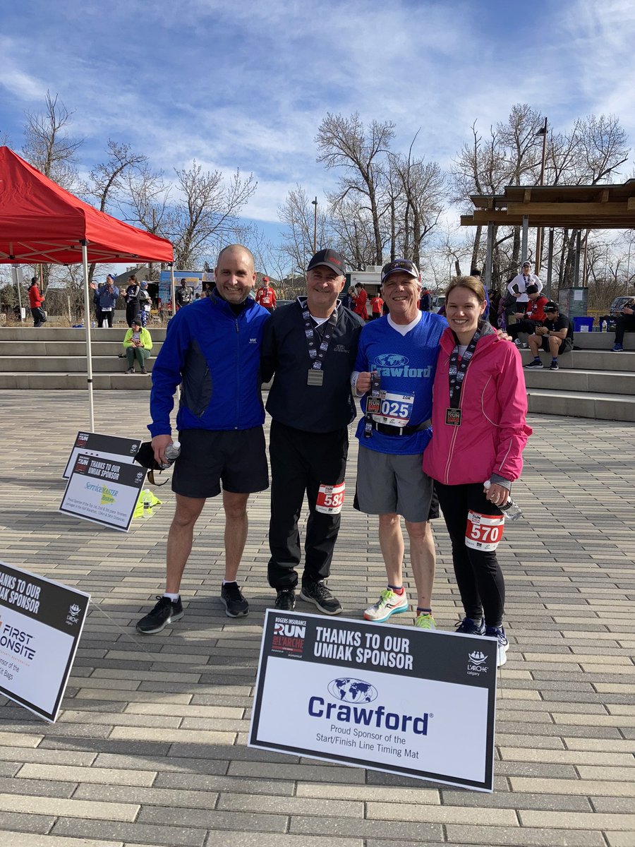 kellygjalbert's tweet photo. @Crawford_Canada @runforlarche @expertbrokers @economicalCA @IBAA1 Team Crawford members running for L’Arche.#insuranceisfun https://t.co/N2ovHfgIEn