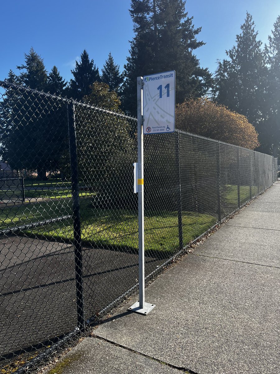 dashdotrobot's tweet photo. Hey @PierceTransit you can’t close a bus stop and attach the sign the wrong way! No alert in Transit app, no other signage. https://t.co/I5fwUFvGwS