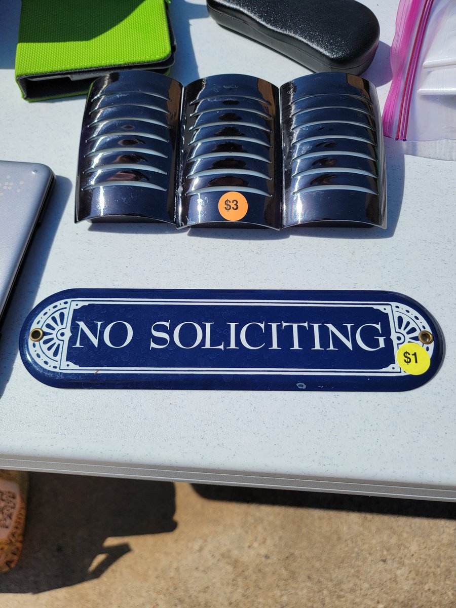 stolensole35's tweet photo. I can't be the only one that finds it humorous that we are selling a "No Soliciting" sign in a garage sale.

#GarageSale #YardSale #NoSoliciting #Humor #ComeBuyMyStuff #WaresForSale https://t.co/UaBmLRayNb
