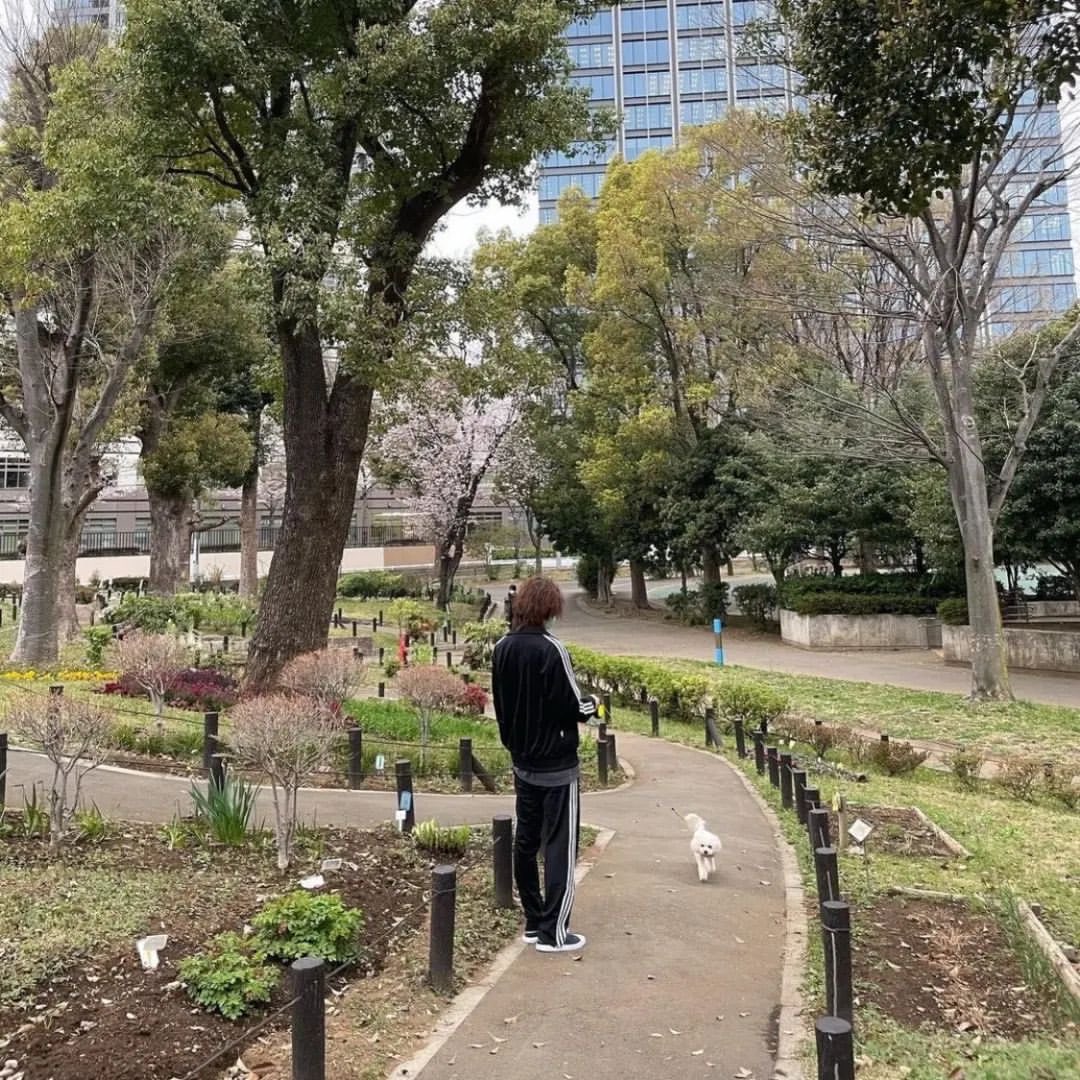 Heechul_Brasil's tweet photo. 01.04.22 | INSTAGRAM 📸
toxxnim em seu IG!
#HEECHUL #SUPERJUNIOR @SJofficial https://t.co/CDbTitq4EK