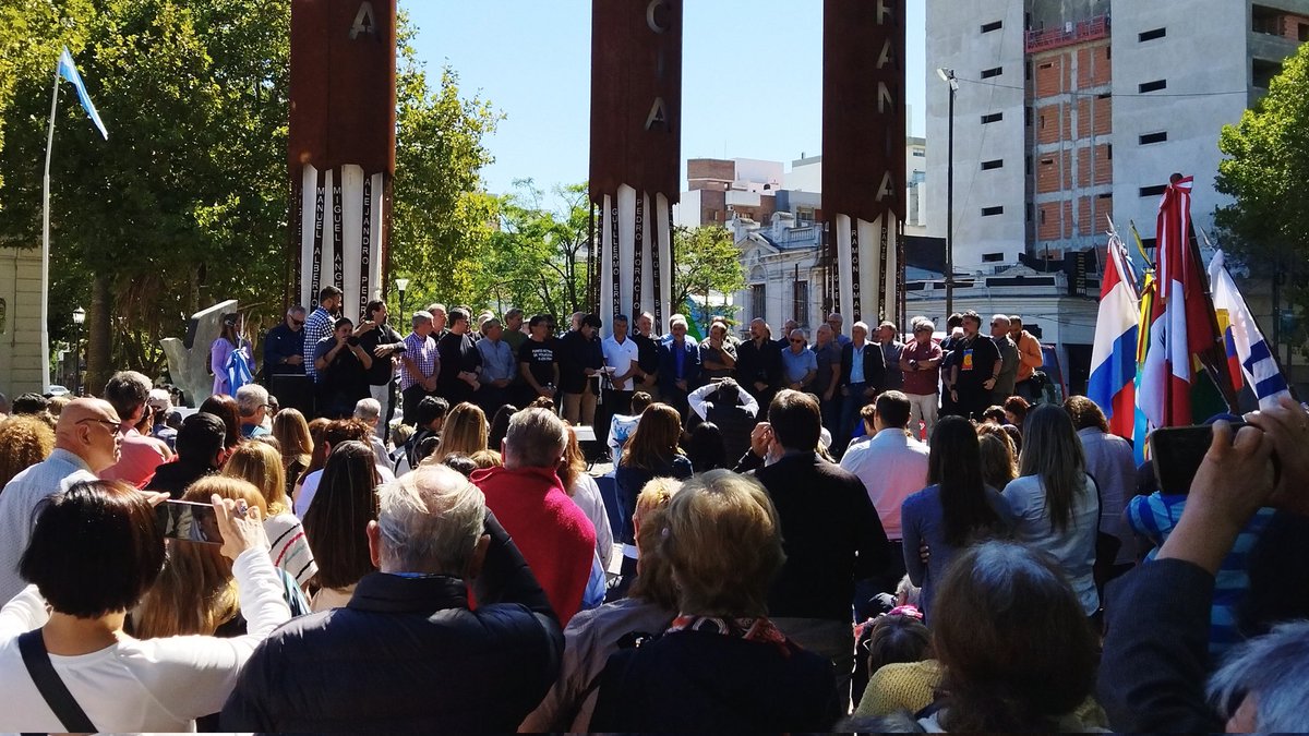 MartelliFede's tweet photo. #Malvinas40Años | Ayer en #Ensenada  junto a nuestro compañero Hugo Molina. Hoy homenajeando a los ex combatientes del @cecimlaplata https://t.co/50JgqBdpOW